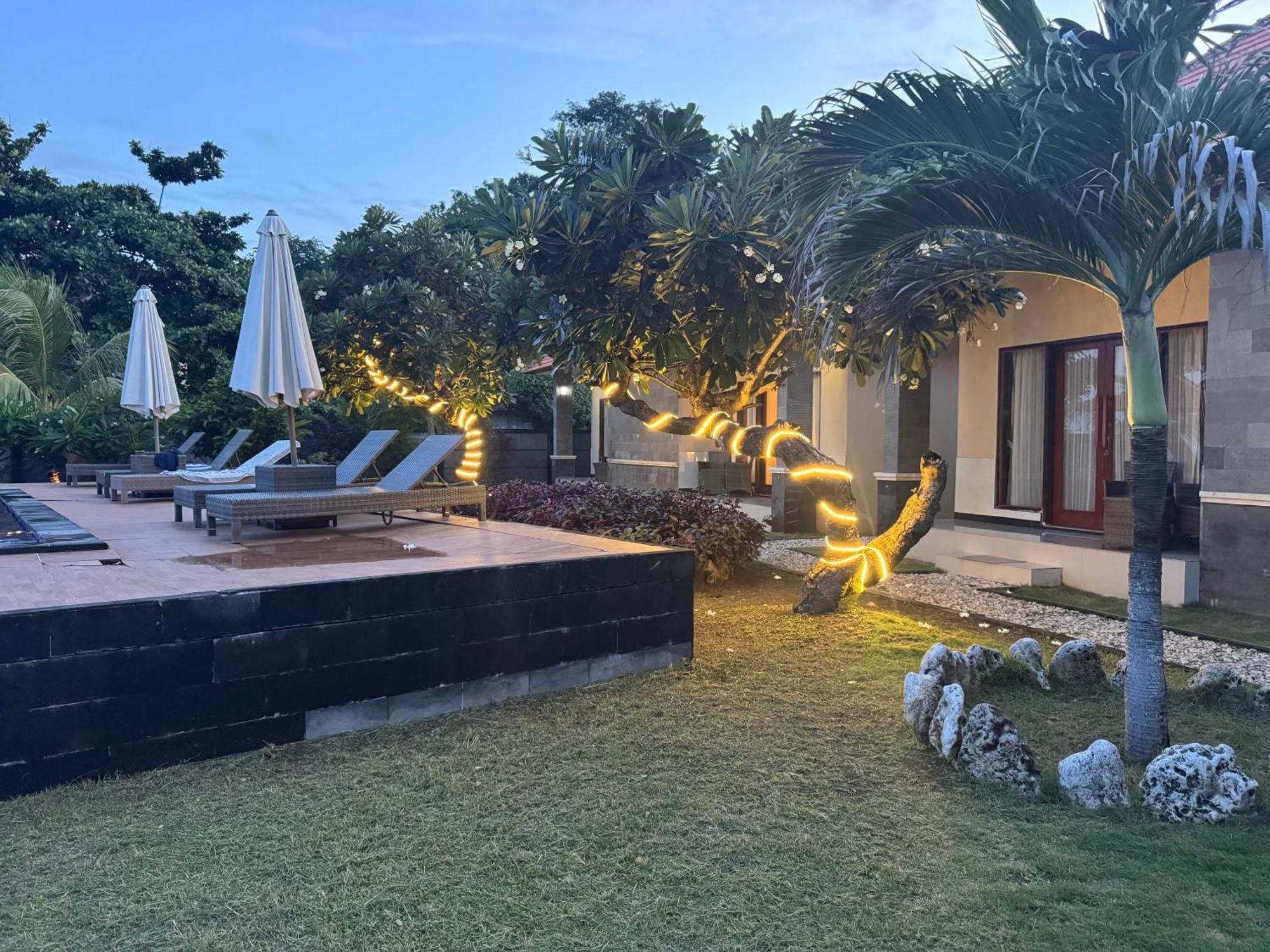 Cave Beach Bungalow Semaya Extérieur photo